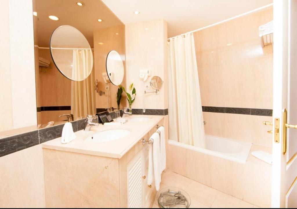 Guadalpin Residences Μαρμπέλλα Εξωτερικό φωτογραφία